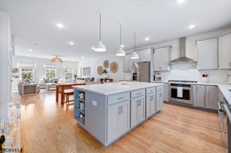 4 Marigold Court Warren, NJ 07059 - Photo 10 of 28