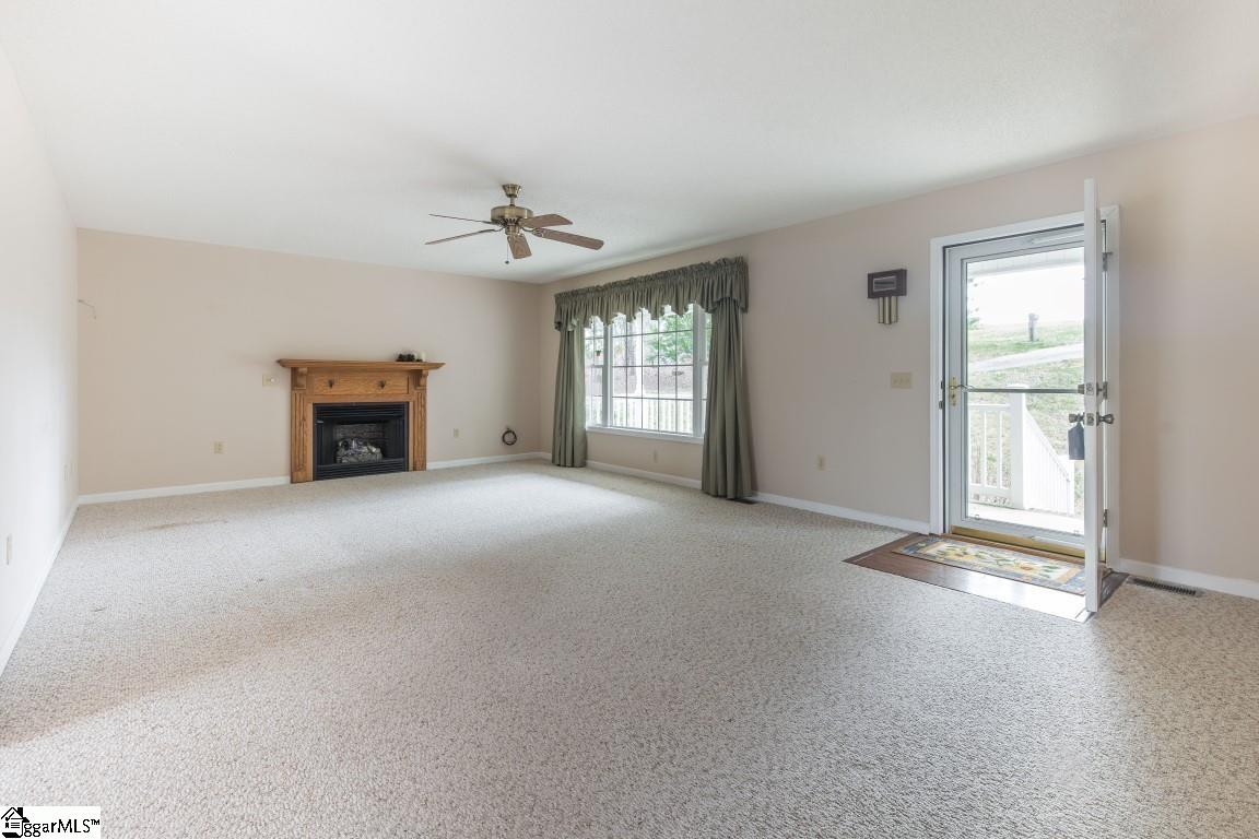 108 Devon Court Easley, SC 29640 - Photo 4 of 22