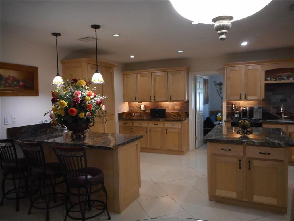 7508 Arthur Street Hollywood, FL 33024 - Photo 3 of 20 Photo 3