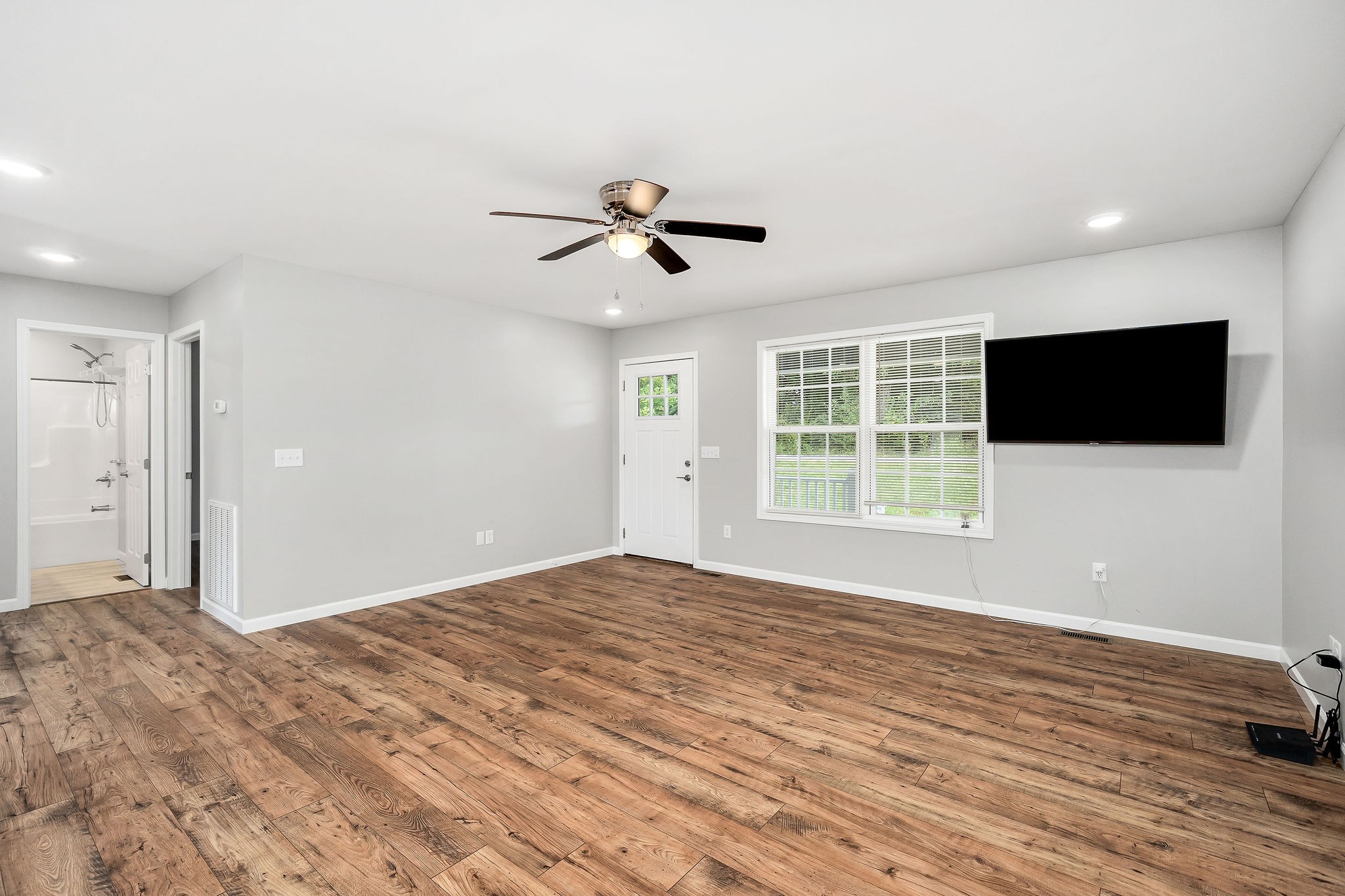 211 Disneyland Road Doyle, TN 38559 - Photo 9 of 36 Gallery Image 9