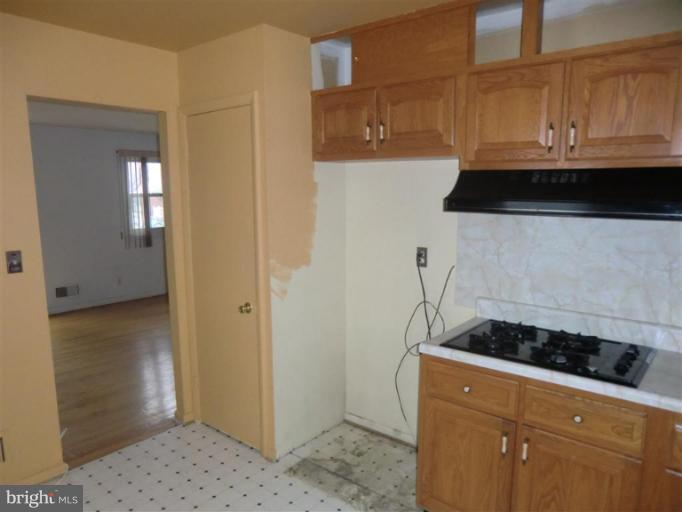 3806 Offutt Road Randallstown, MD 21133 - Photo 18 of 30 Kitchen