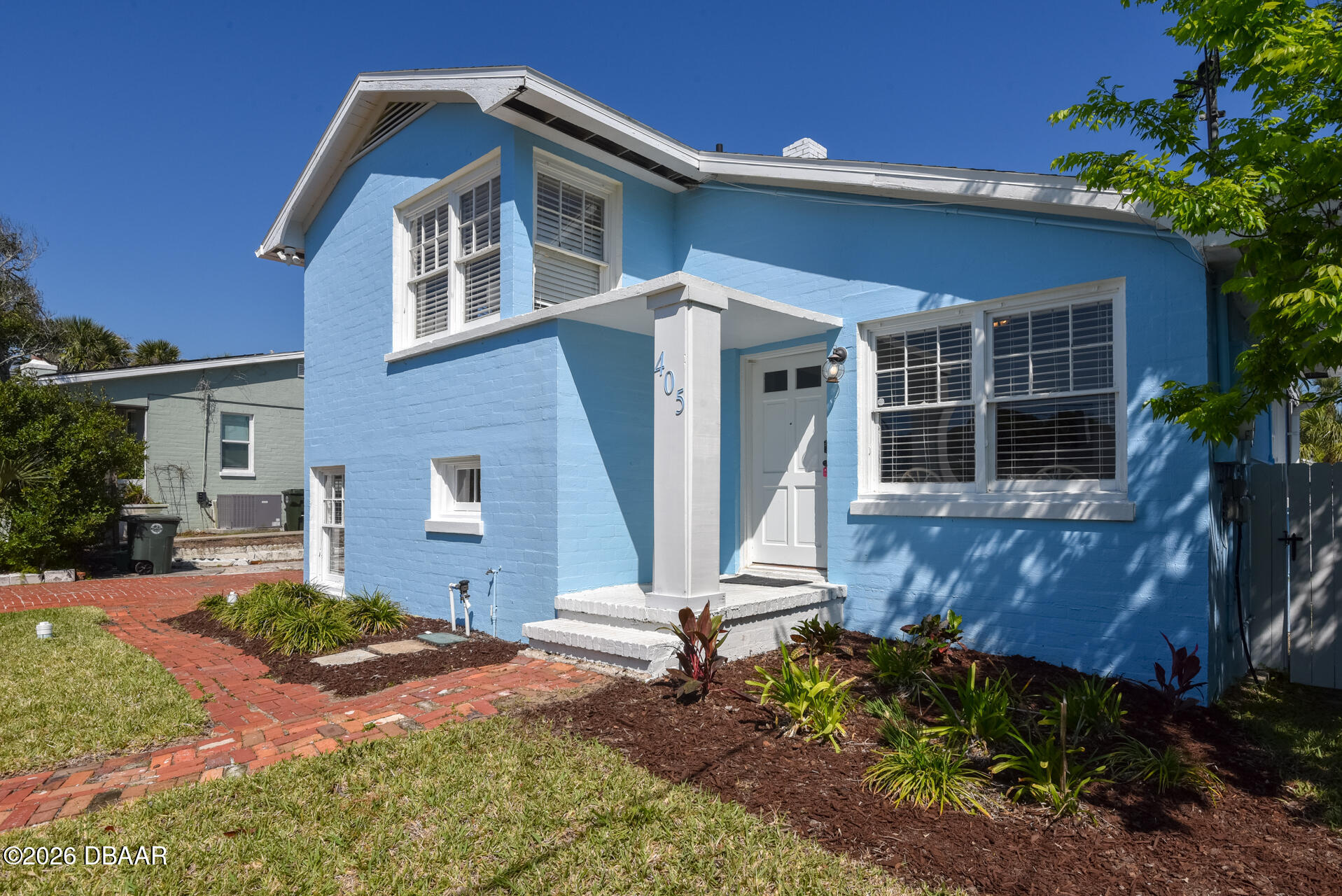 405 Wisteria Road Daytona Beach, FL 32118 - Photo 6 of 49 56