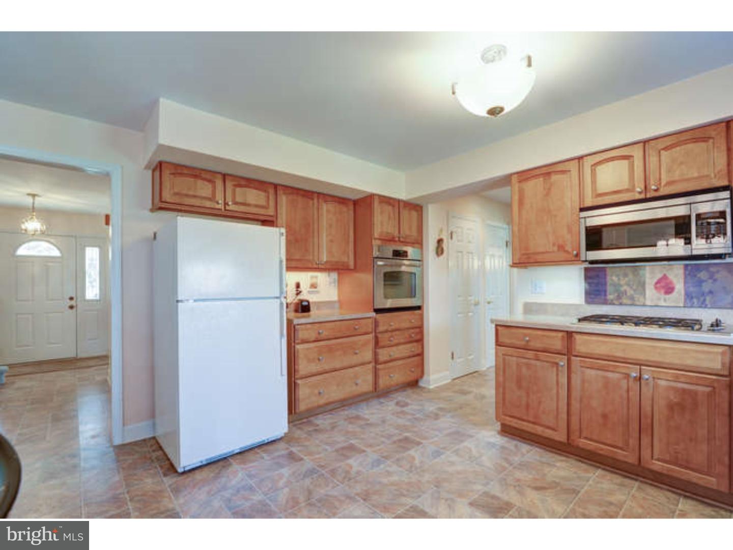 22 Marlon Pond Road Hamilton, NJ 08690 - Photo 15 of 23 Kitchen