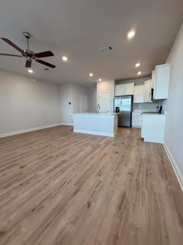 $2,595 | 15 Redbird Loop, Destin, FL 32541