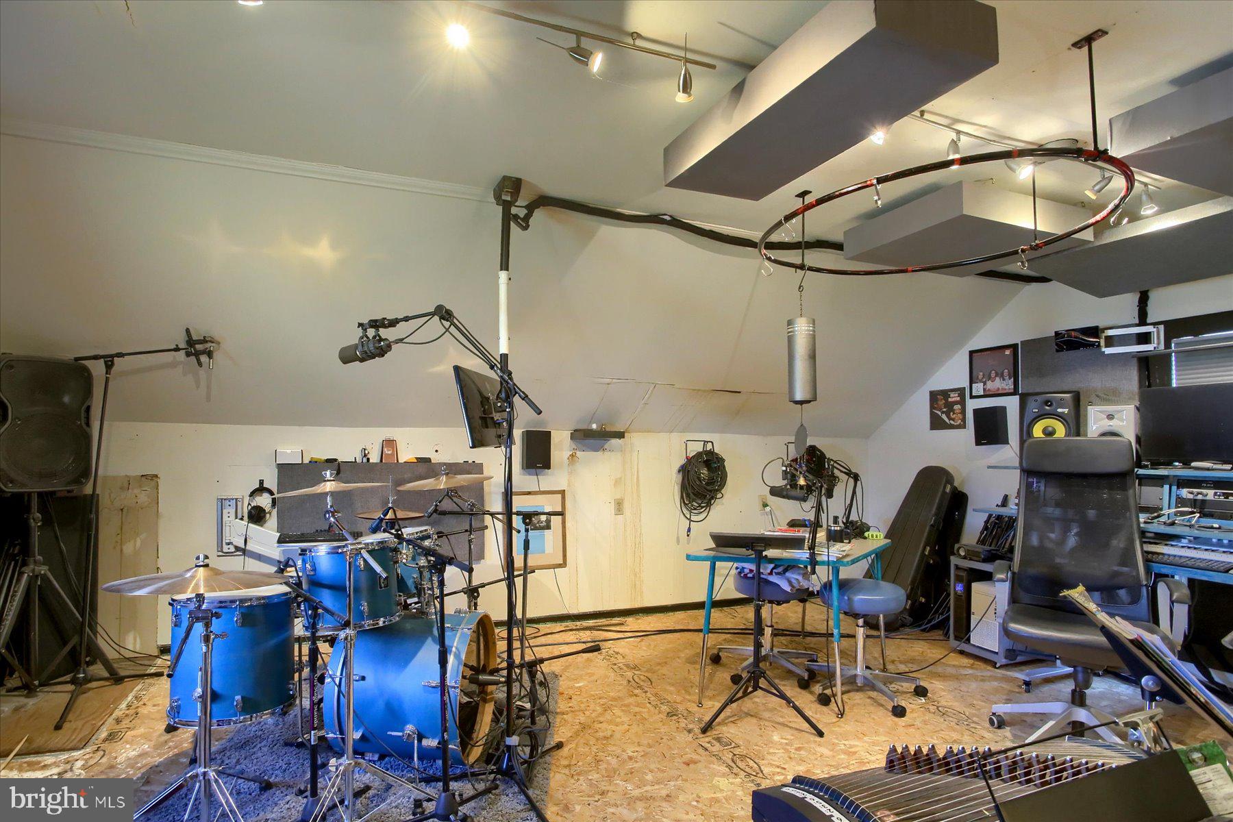 112 Lewisberry Road New Cumberland, PA 17070 - Photo 48 of 56