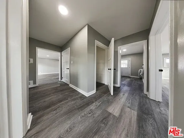 $4,495 | 582 Venice Blvd., Unit 2, Los Angeles, CA 90291