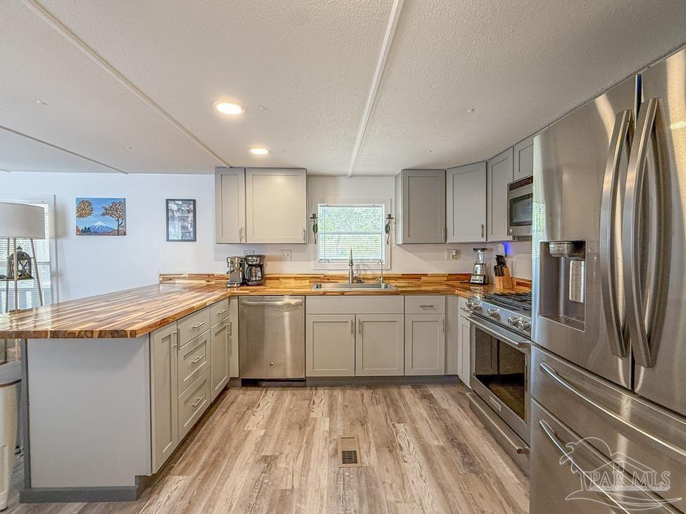 3637 Diamond Street Pace, FL 32571 - Photo 5 of 23