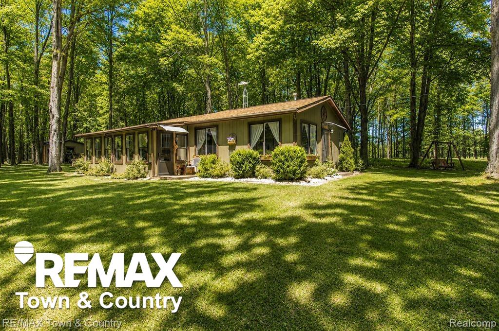 1293 Bellinger Road Gladwin, MI 48624 - Photo 18 of 27 Gallery Image 18