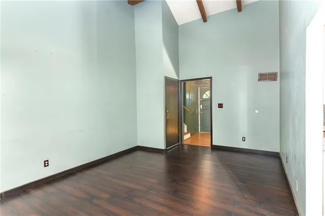 $289,900 | 1618 Southeast Brome Circle, Lee's Summit, MO 64063