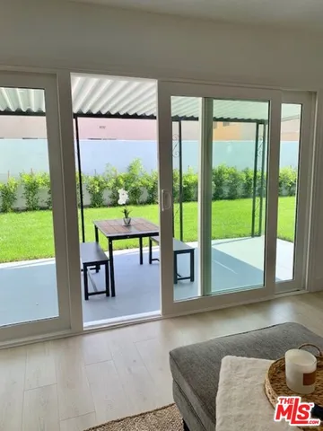 $6,950 | 5630 Vantage Avenue, Valley Village, CA 91607