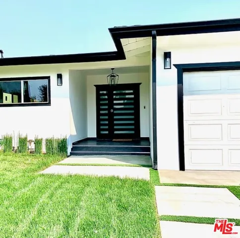 $6,950 | 5630 Vantage Avenue, Valley Village, CA 91607