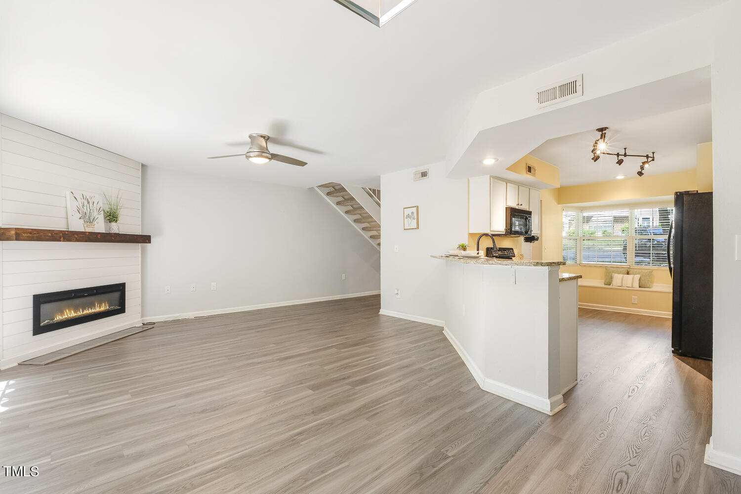 7747 Falcon Rest Circle Raleigh, NC 27615 - Photo 12 of 36 012