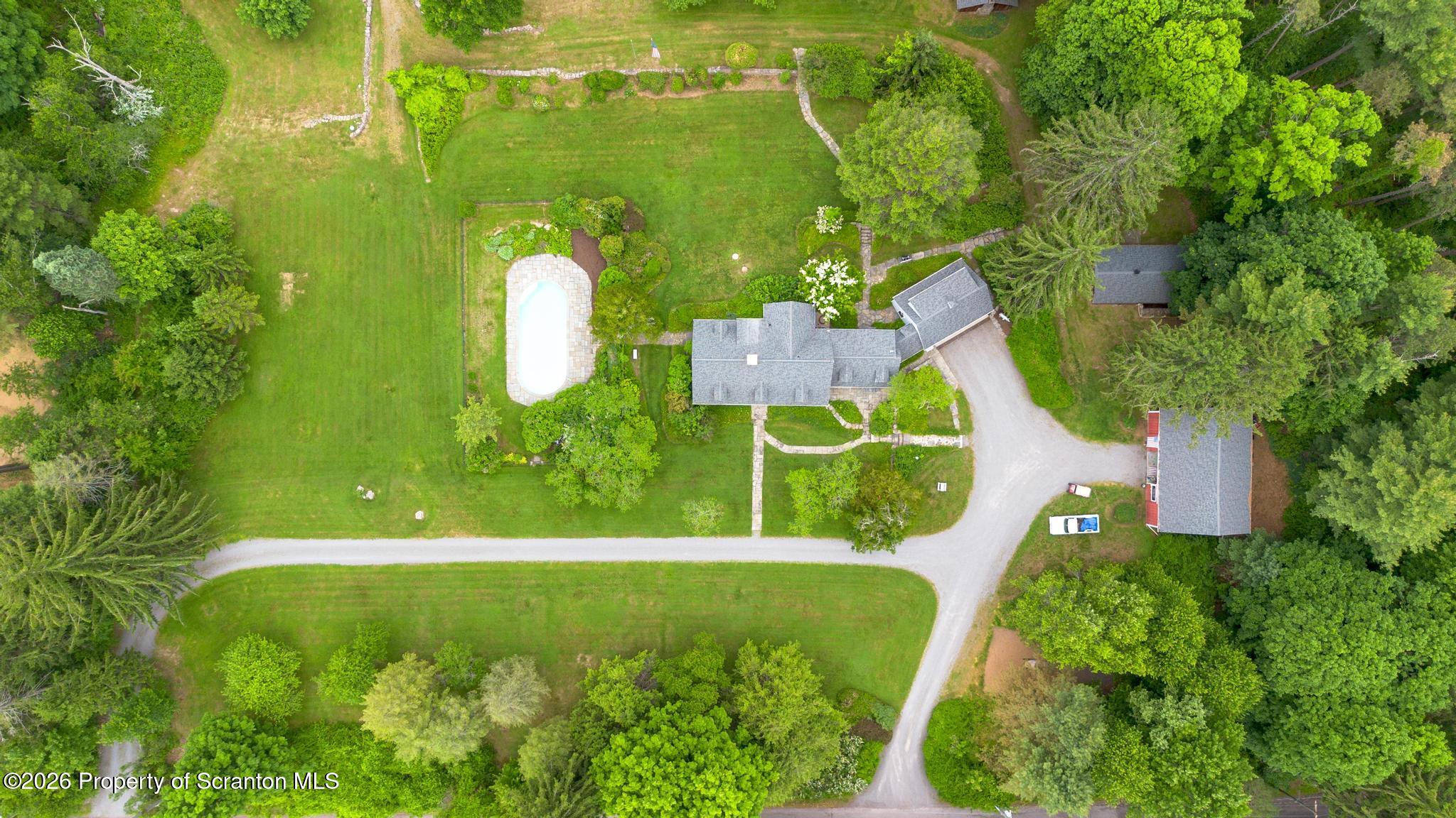 39 Golf Course Road Dallas, PA 18612 - Photo 91 of 111 DJI_0974