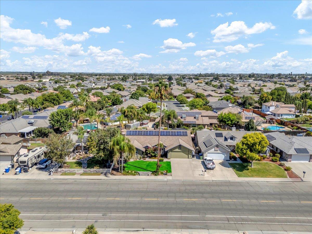 1454 Cedar Lane Lemoore, CA 93245 - Photo 11 of 56