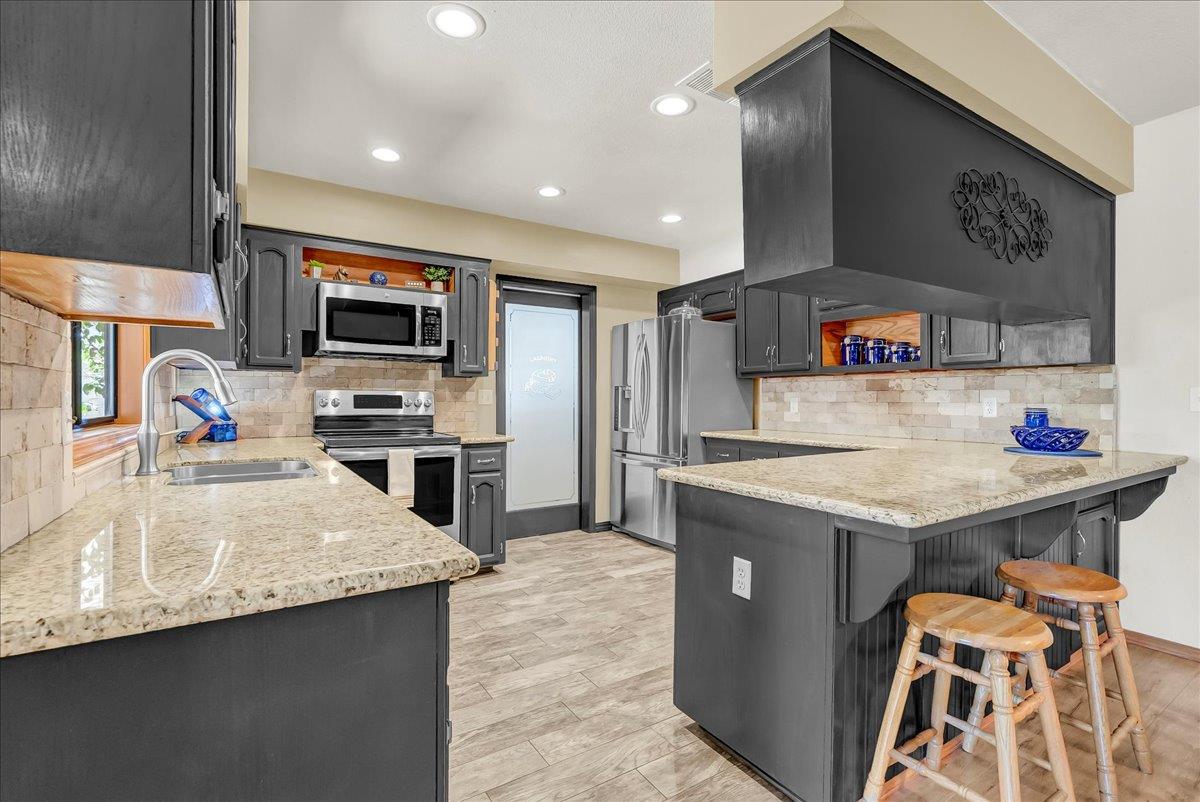 1454 Cedar Lane Lemoore, CA 93245 - Photo 28 of 56