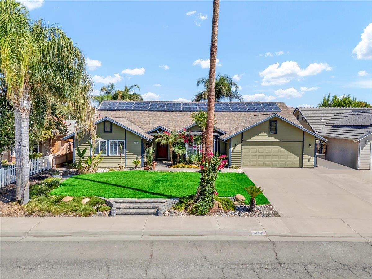 1454 Cedar Lane Lemoore, CA 93245 - Photo 8 of 56