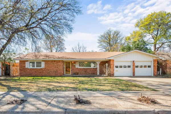 $1,895 | 3423 56th Street, Lubbock, TX 79413