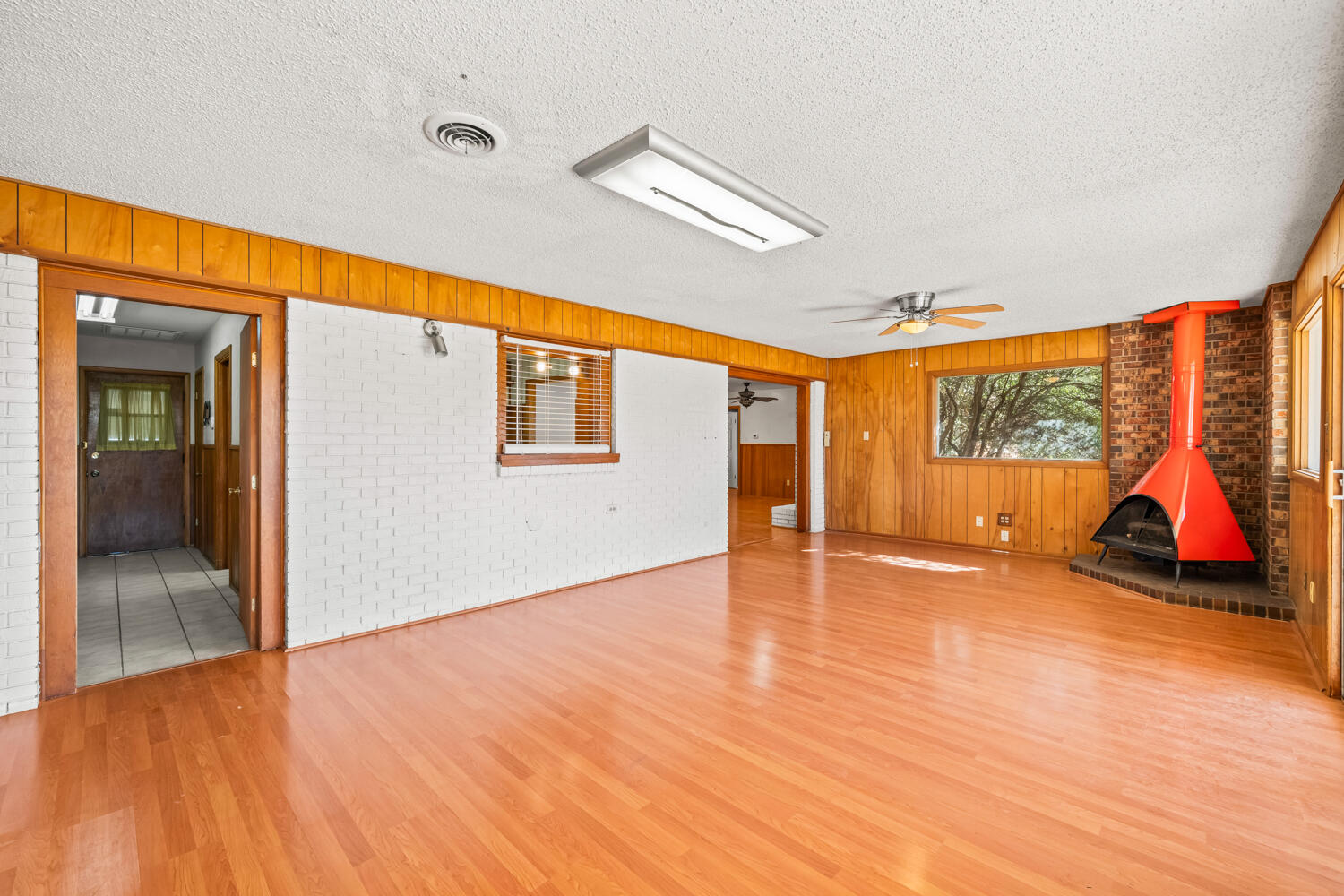 3423 56th Street Lubbock, TX 79413 - Photo 13 of 36 13