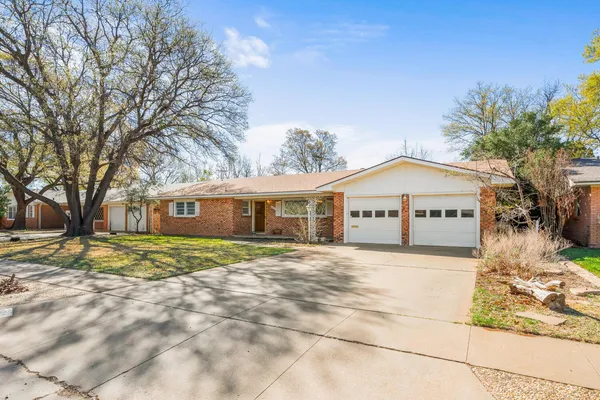 $1,895 | 3423 56th Street, Lubbock, TX 79413