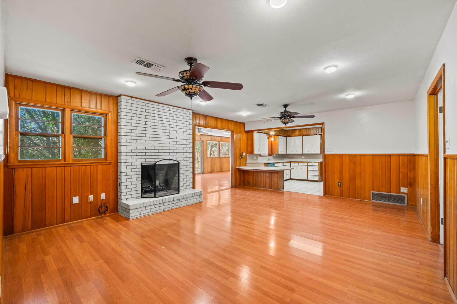 3423 56th Street Lubbock, TX 79413 - Photo 8 of 36 8