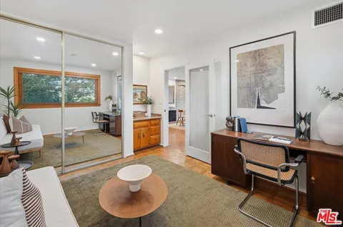 $2,195,000 | 3770 Whiting Manor Lane, Glendale, CA 91208