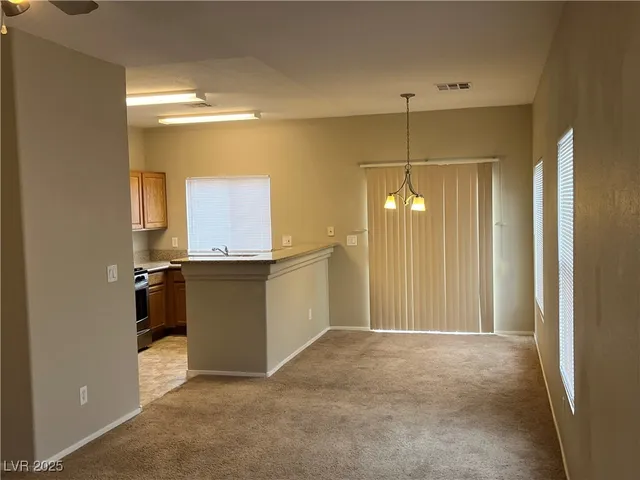 $1,525 | 2588 Velez Valley Way, Henderson, NV 89002