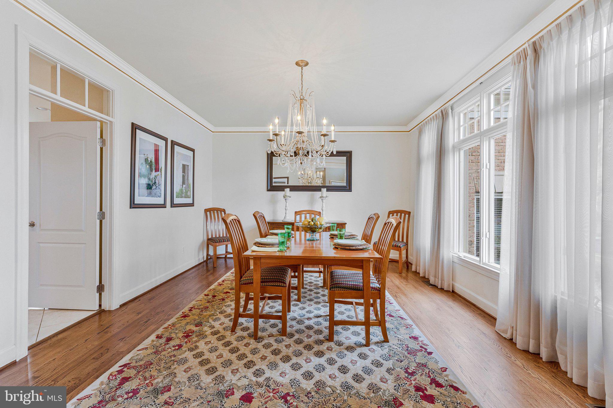 11101 Chessington Place Reston, VA 20194 - Photo 13 of 93 Gallery Image 13