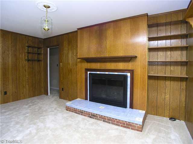 2008 Red Forest Road Greensboro, NC 27410 - Photo 7 of 16 Den/Family/Great Room.