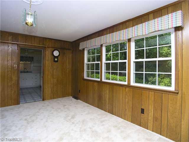 2008 Red Forest Road Greensboro, NC 27410 - Photo 8 of 16 Den/Family/Great Room.