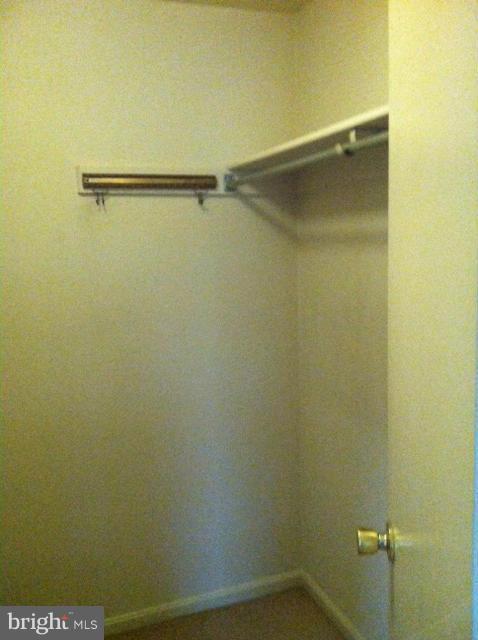 29 Filbert Court Gaithersburg, MD 20879 - Photo 10 of 14 Bedroom (Master)