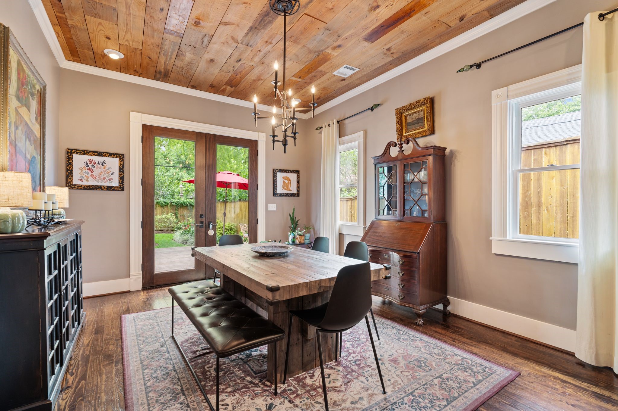 1421 Columbia Street Houston, TX 77008 - Photo 12 of 32 a view of a dining room with furniture window and wooden floor