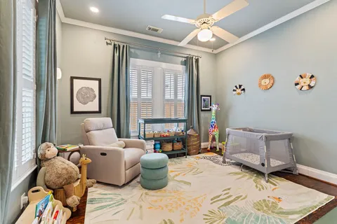 $1,095,000 | 1421 Columbia Street, Houston, TX 77008