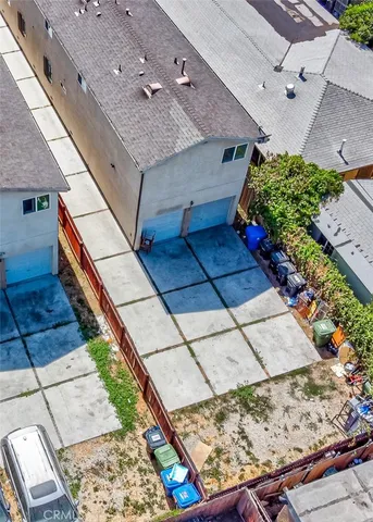 a view of a entryway