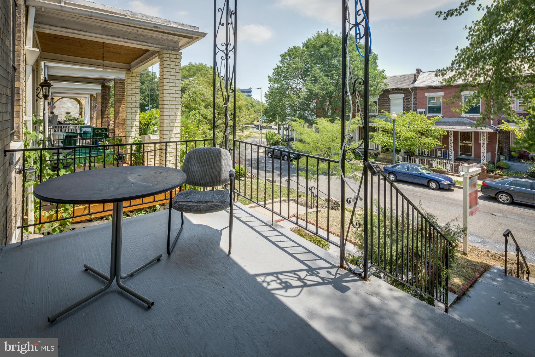 511 Columbia Road Northwest Washington, DC 20001 - Photo 3 of 25 Exterior (Front)