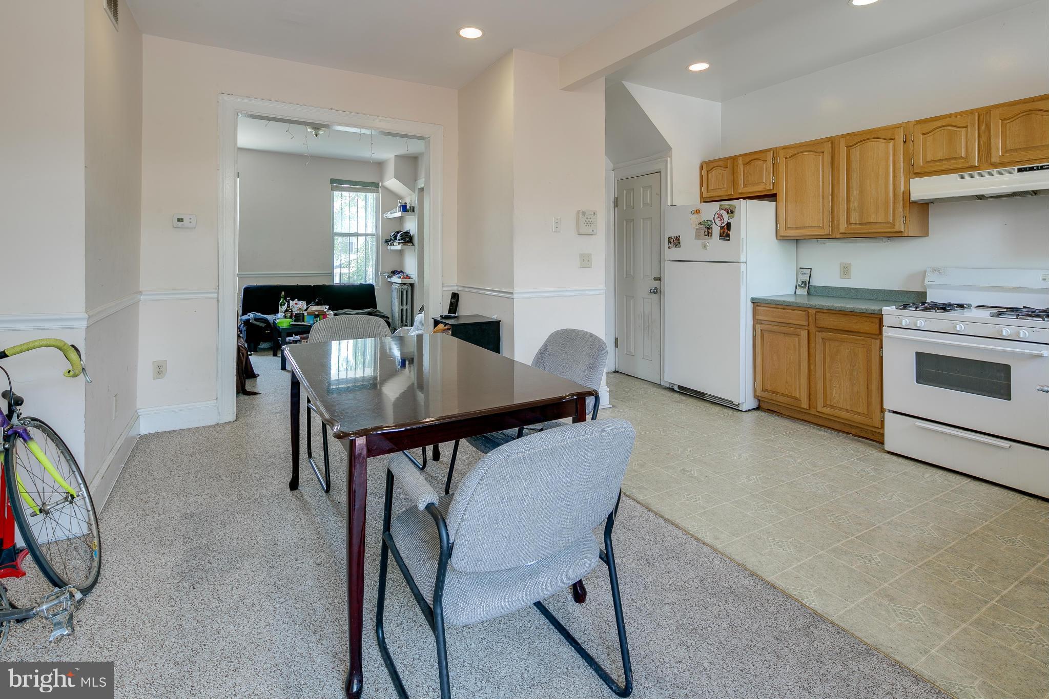 511 Columbia Road Northwest Washington, DC 20001 - Photo 9 of 25 Dining Room