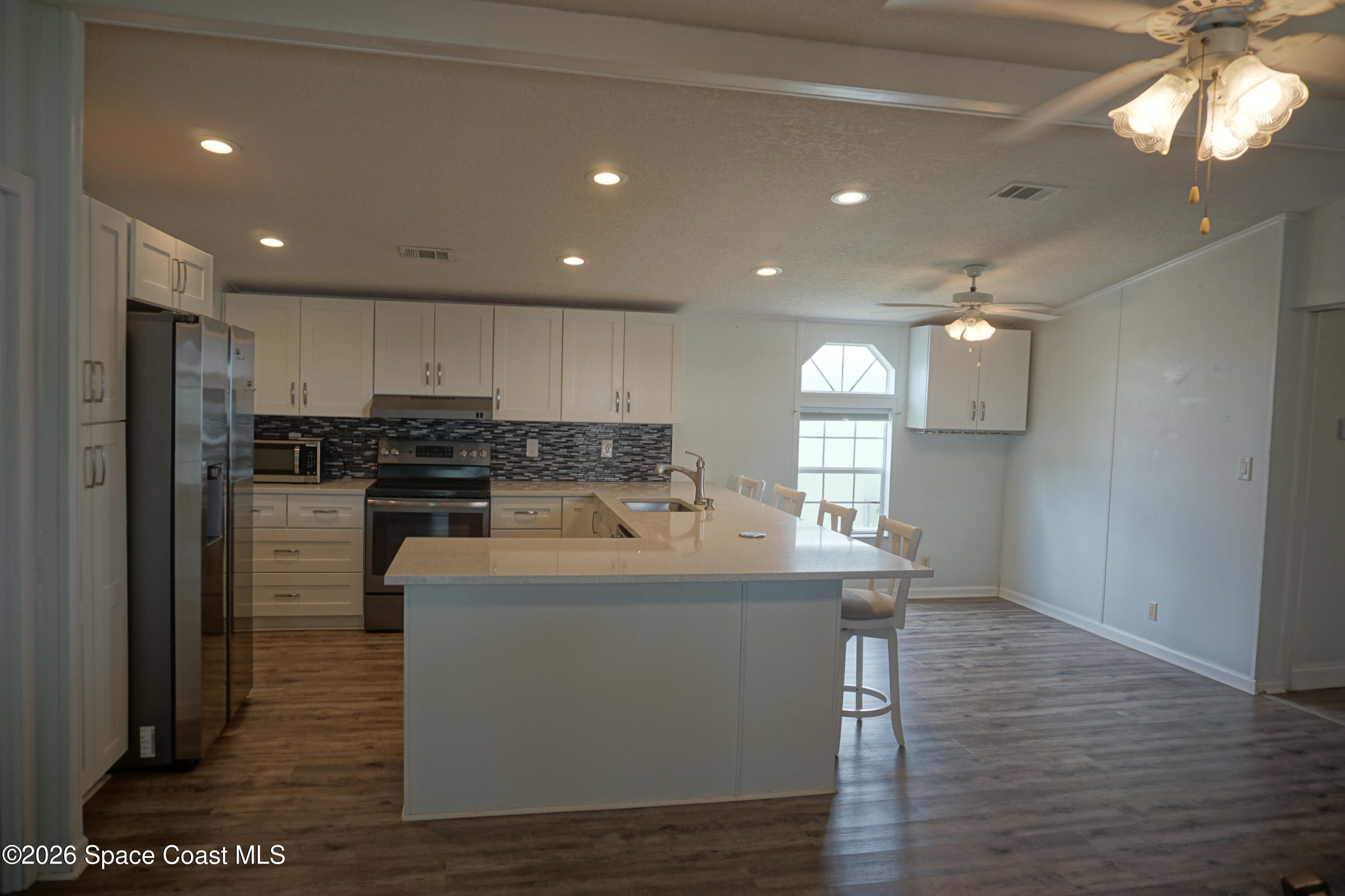1819 Seagrape Street Northeast Palm Bay, FL 32905 - Photo 12 of 56 DSC01120