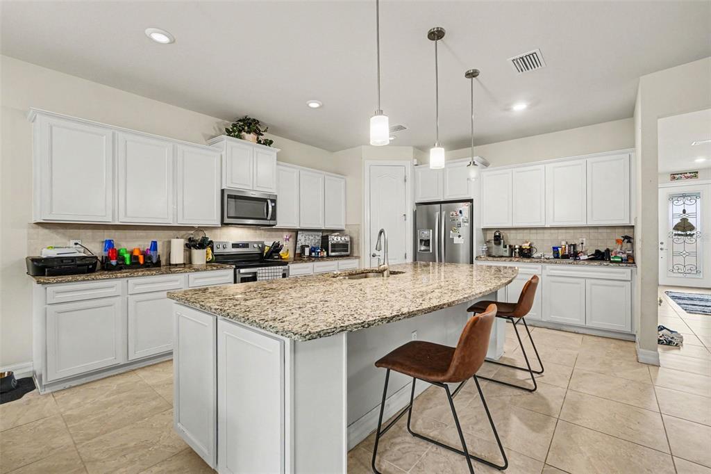12593 Palapa Loop Spring Hill, FL 34610 - Photo 15 of 32