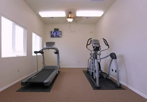 $855 | 1510 Fabens Road, Fabens, TX 79838