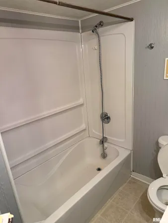 $56,185 | 307 East South Street, Astoria, IL 61501