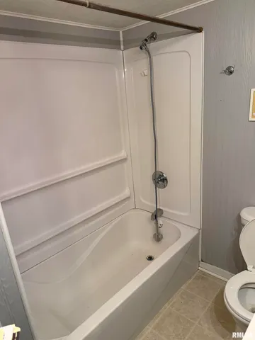 $56,185 | 307 East South Street, Astoria, IL 61501