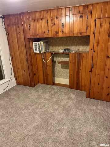 $56,185 | 307 East South Street, Astoria, IL 61501