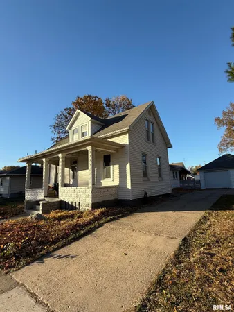 $56,185 | 307 East South Street, Astoria, IL 61501