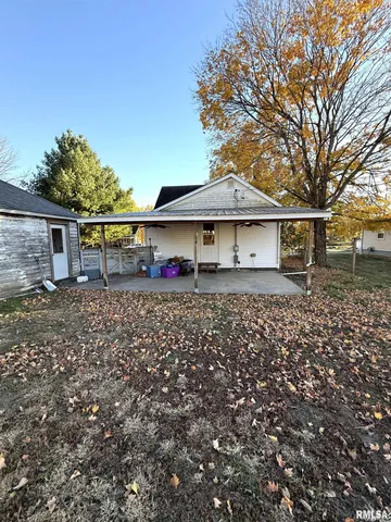 $56,185 | 307 East South Street, Astoria, IL 61501