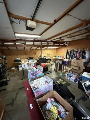 $56,185 | 307 East South Street, Astoria, IL 61501