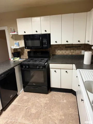 $56,185 | 307 East South Street, Astoria, IL 61501