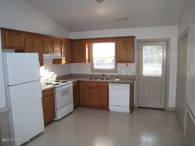 145-2 Starling Road Hubert, NC 28539 - Photo 6 of 10 JBORNC168641D