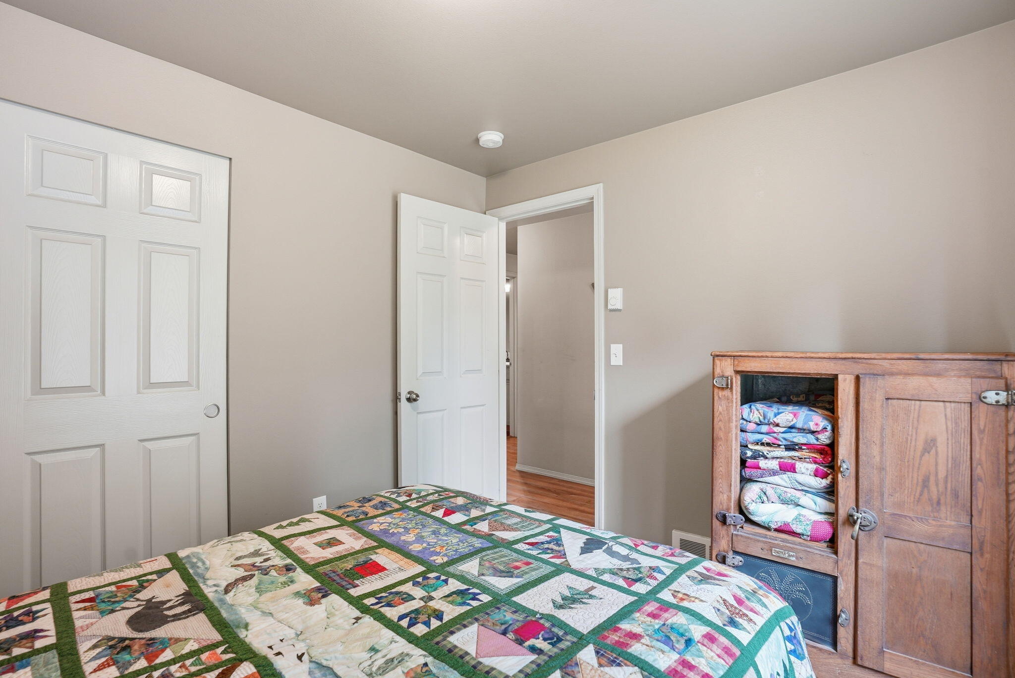 51432 Jory Road La Pine, OR 97739 - Photo 20 of 51 a bedroom with a bed and a dresser in it