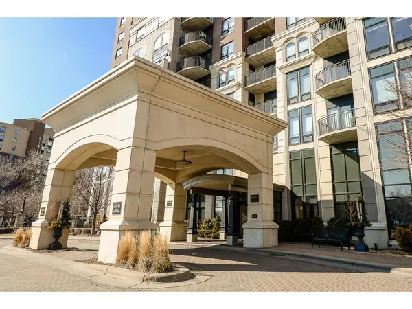 $2,750 | 500 East Grant Street, Unit 1311, Minneapolis, MN 55404
