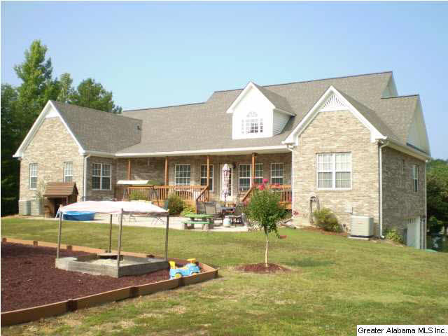 217 Beaver Ridge Circle Ashville, AL 35953 - Photo 6 of 32