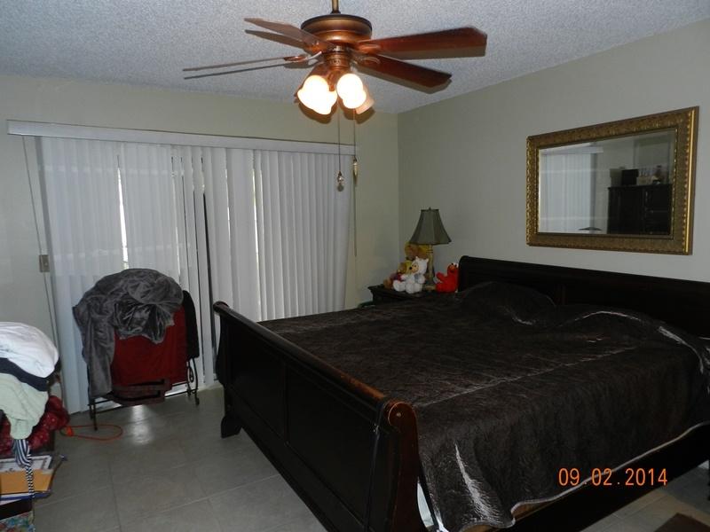 5845 Westfall Road Lake Worth, FL 33463 - Photo 11 of 16 DSCN7981